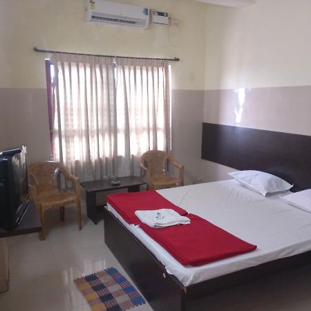 Subhadra Comforts Hotel Shimoga Exterior foto